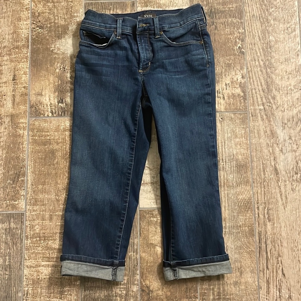 NYDJ Marilyn Crop Jeans - EUC - Size 2